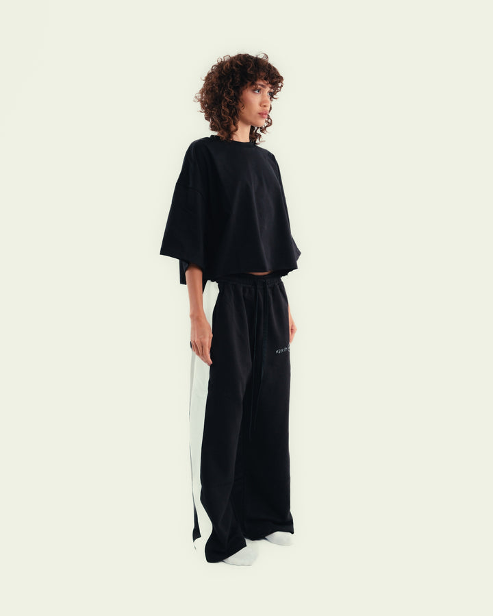 BIPOLAR TRACKS in Black (unisex)
