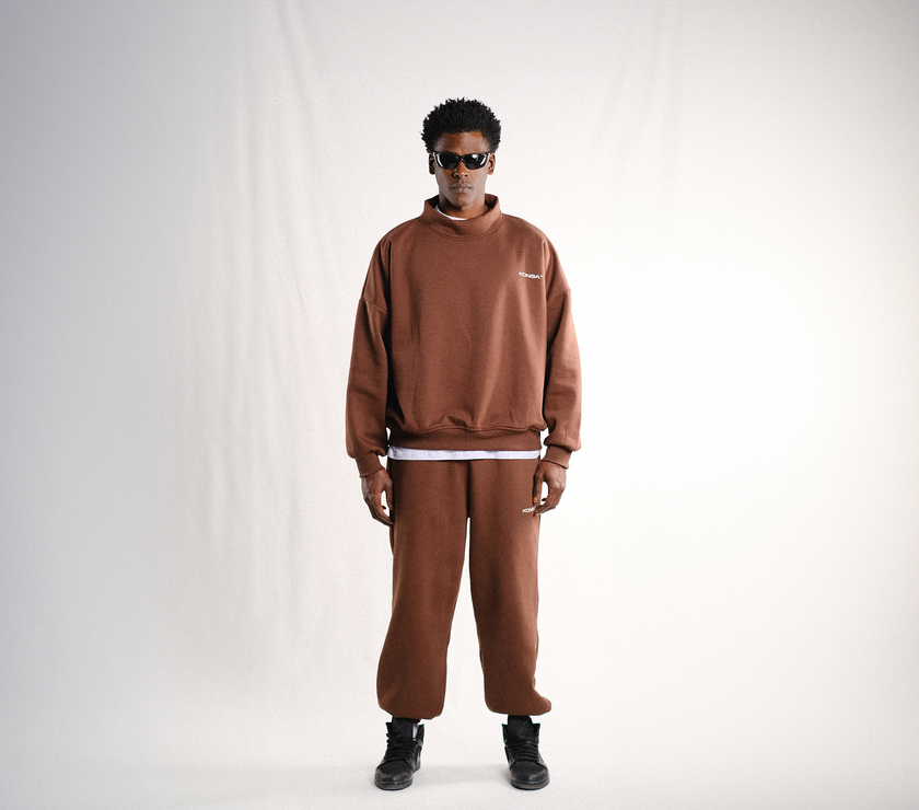 the 'ETERNAL' sweatpants in brown