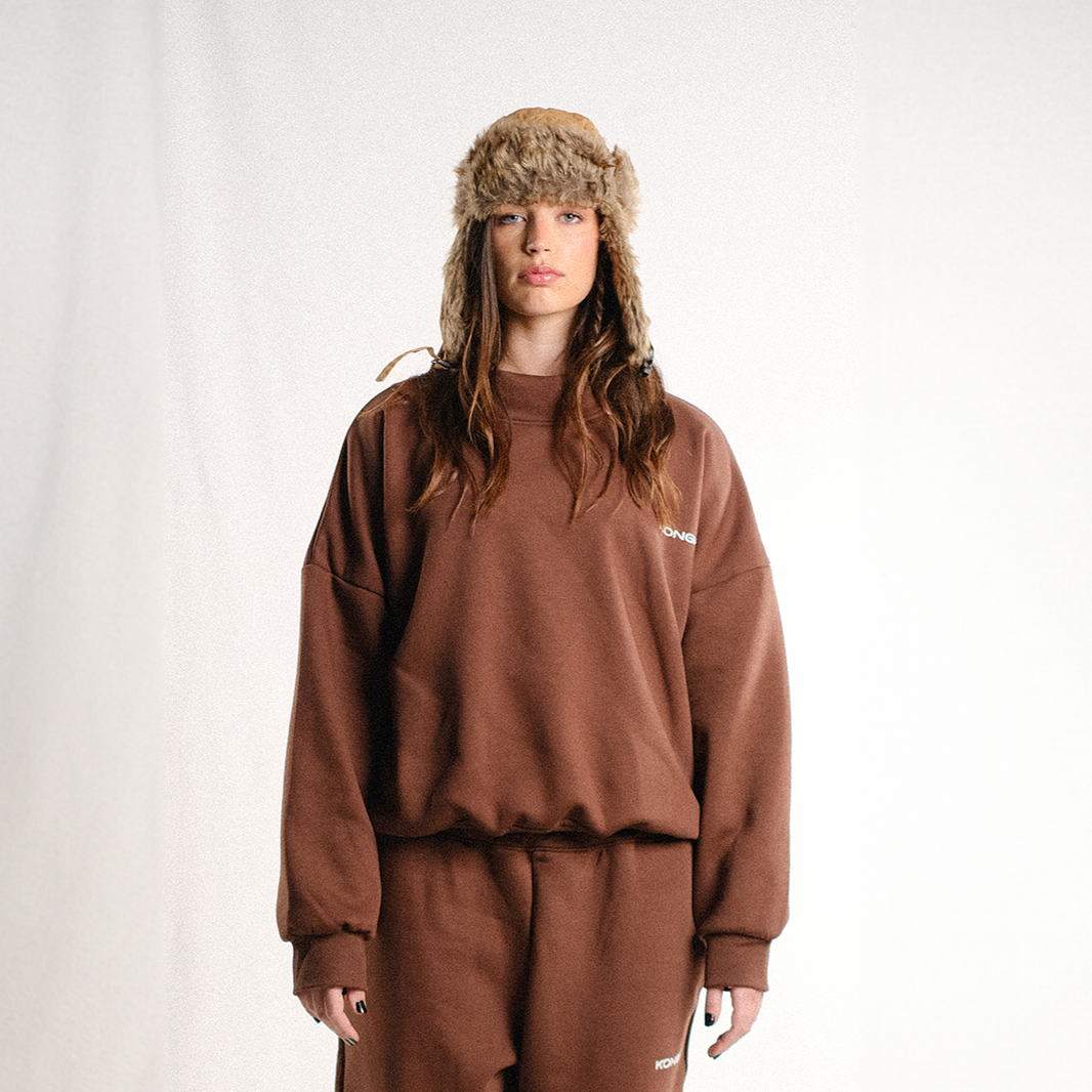 the 'LONG-NECK' crewneck in brown